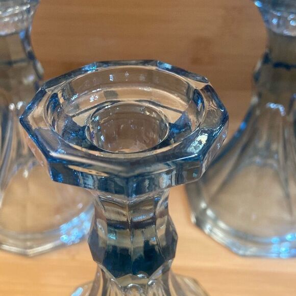 Vintage Set of 3 Glass Fostoria Virginia Light Blue Candlestick Holders - Picture 5 of 10